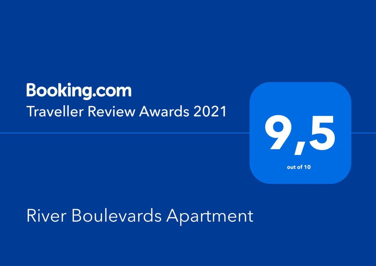River Boulevards Apartament
